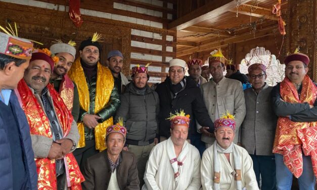 42 दिनों के बाद स्वर्ग प्रवास से लौटे ऊझी घाटी के आराध्य देव, देवों ने की वर्ष 2023 को लेकर भविष्यवाणी 