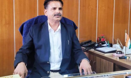 हिमाचल प्रदेश राज्य सहकारी कृषि एवं ग्रामीण विकास बैंक शिमला के नव नियुक्त अध्यक्ष संजय सिंह चौहान ने कार्यभार संभाला