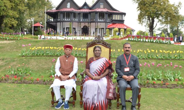 राष्ट्रपति ने ट्यूलिप गार्डन का उद्घाटन किया