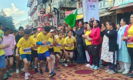 आईटीबीपी के जवान पदमा तण्डुप ने जीती रोहतांग अल्ट्रा चेलेंज, मनाली की तेंजिन डोलमा रही दूसरे स्थान पर, बर्फ के फाहों ने बढ़ाई दिक्कत, वैभव चौहान ने जीती 40 किमी लंबी मनाली मैराथन